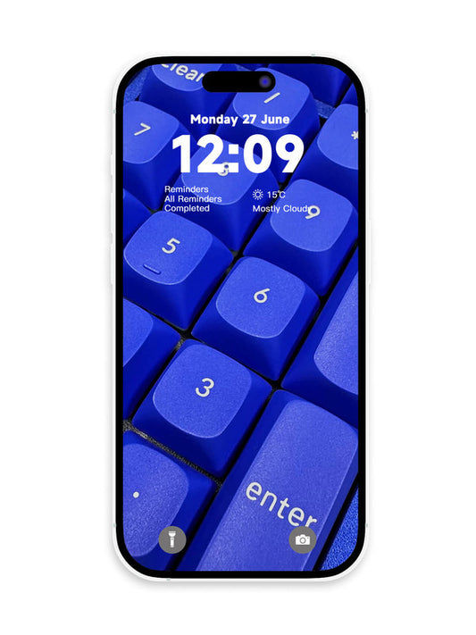 Original 4K HD Wallpaper - Blue Keyboard